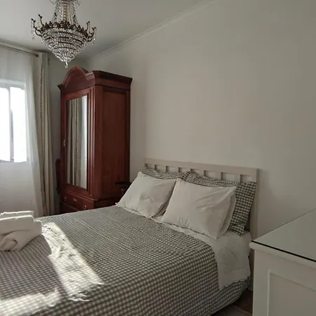 Casa Buganvilia - Near Of The Castle Accommodatie bij particulieren Penela