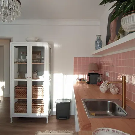 Casa Buganvilia - Near Of The Castle Accommodatie bij particulieren Penela