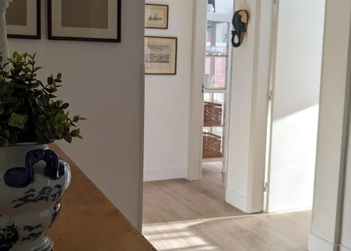 Casa Buganvilia - Near Of The Castle ホームステイ