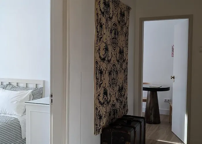 Casa Buganvilia - Near Of The Castle ペネラ