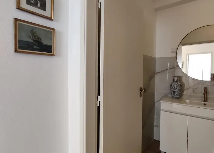 Casa Buganvilia - Near Of The Castle ペネラ